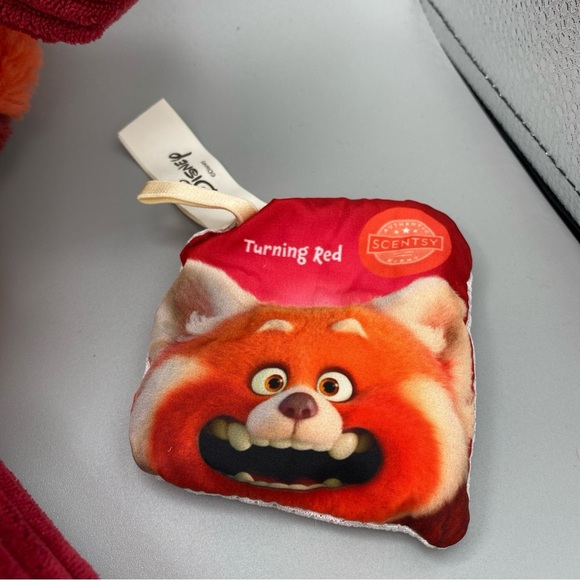 Disney Scentsy Buddy w Turning Red Scent Pack Panda Mei Stuffed Animal Plush - Picture 3 of 10